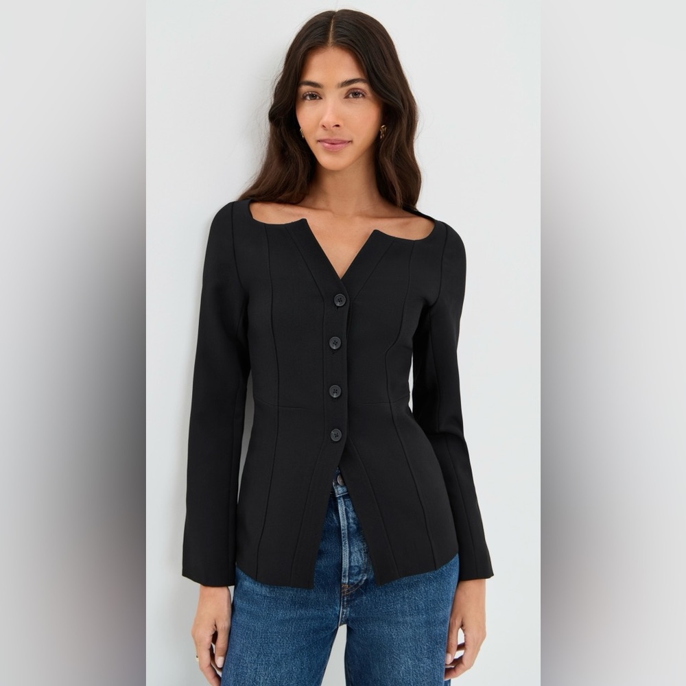 Aligne Black Top